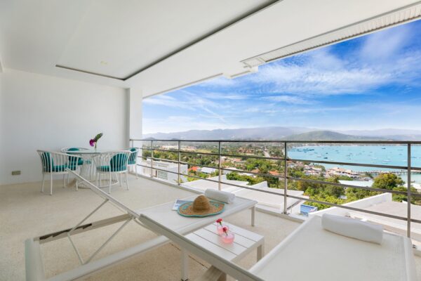 2 bedroom apartment with amazing sea view